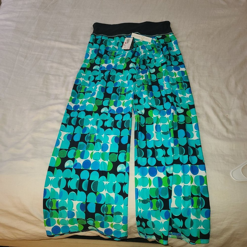 Tara Grinna, blue green, M